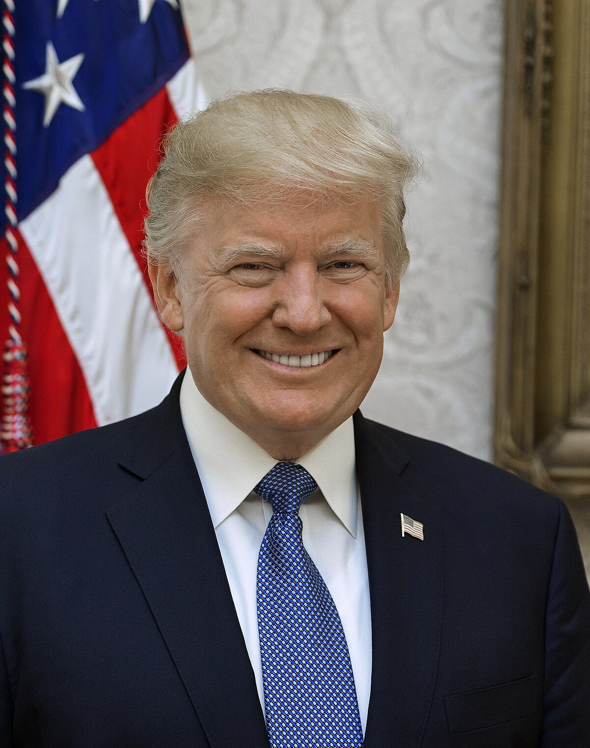 1200px-Donald_Trump_official_portrait.jpg