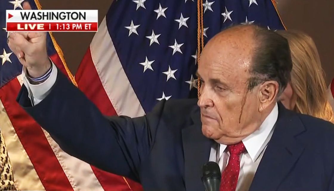 Rudy-Giuliani-hair-dye-Fox-News-1120.jpg