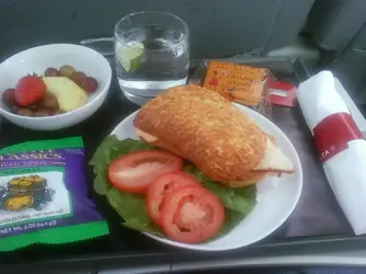 Lunch_on_NW_3499.webp